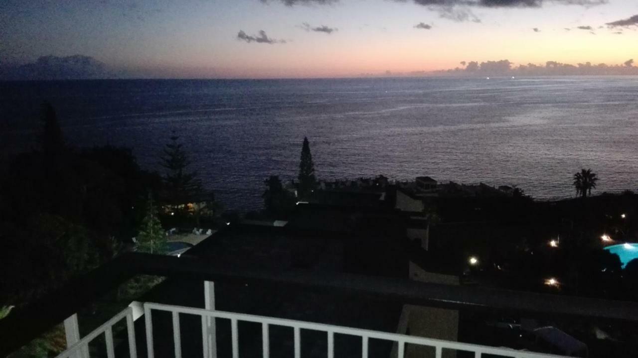 Shearwaters - Sounds Of The Sea Apartment Фуншал Екстериор снимка